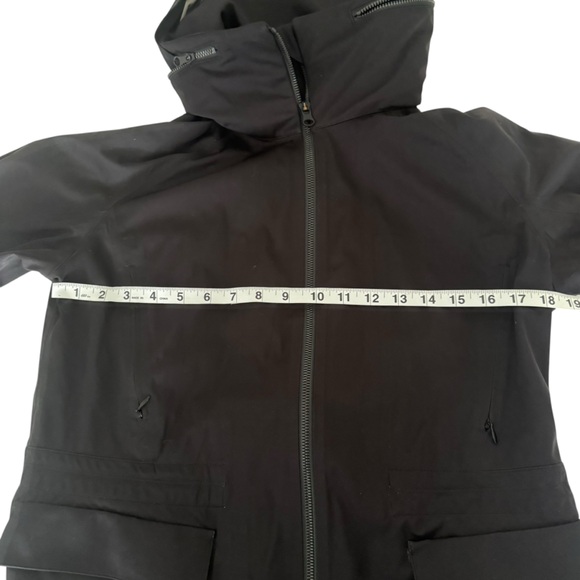 Lululemon &go Cityfarer Anorak Black Grey Size 6 Glyde Softshell - Picture 9 of 15